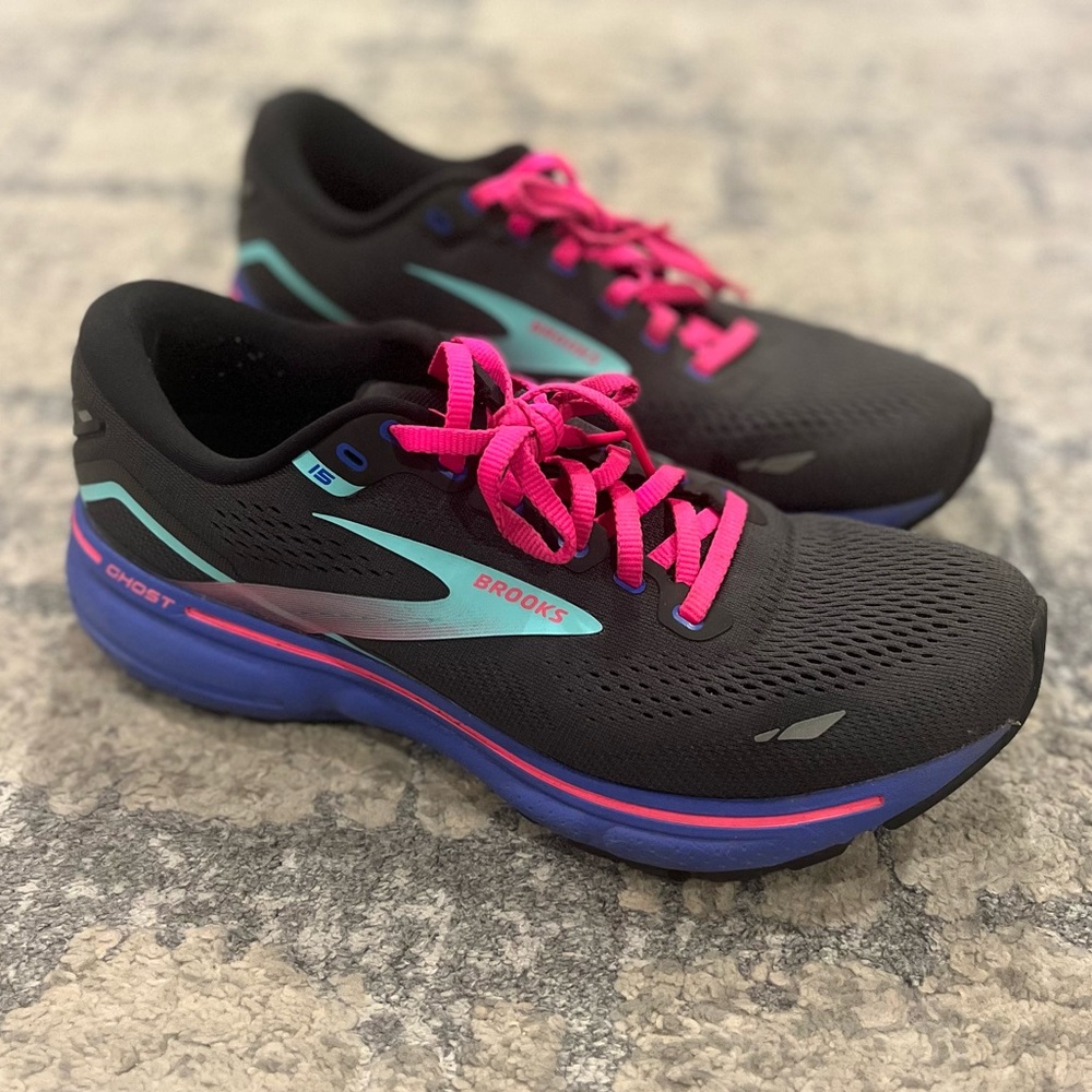 Brooks Women’s Ghost Running Shoes - Black with Pink Accents